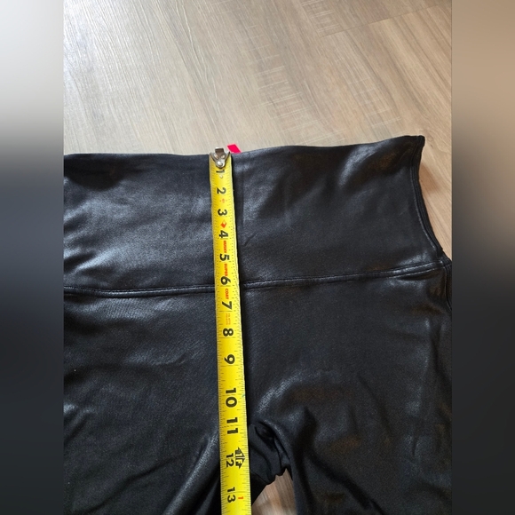 SPANX Faux Leather Legging- Black-sz 2xl Shimmery - Picture 15 of 15